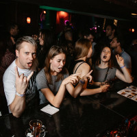 INSTAPARTY